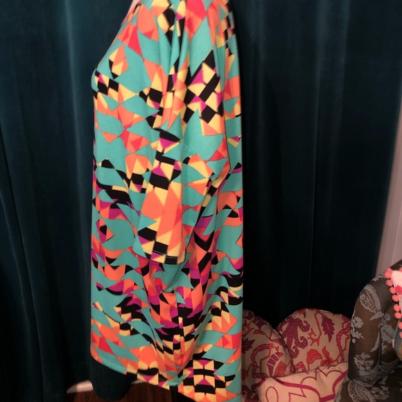 Lularoe colorful Irma - Picture 3 of 4